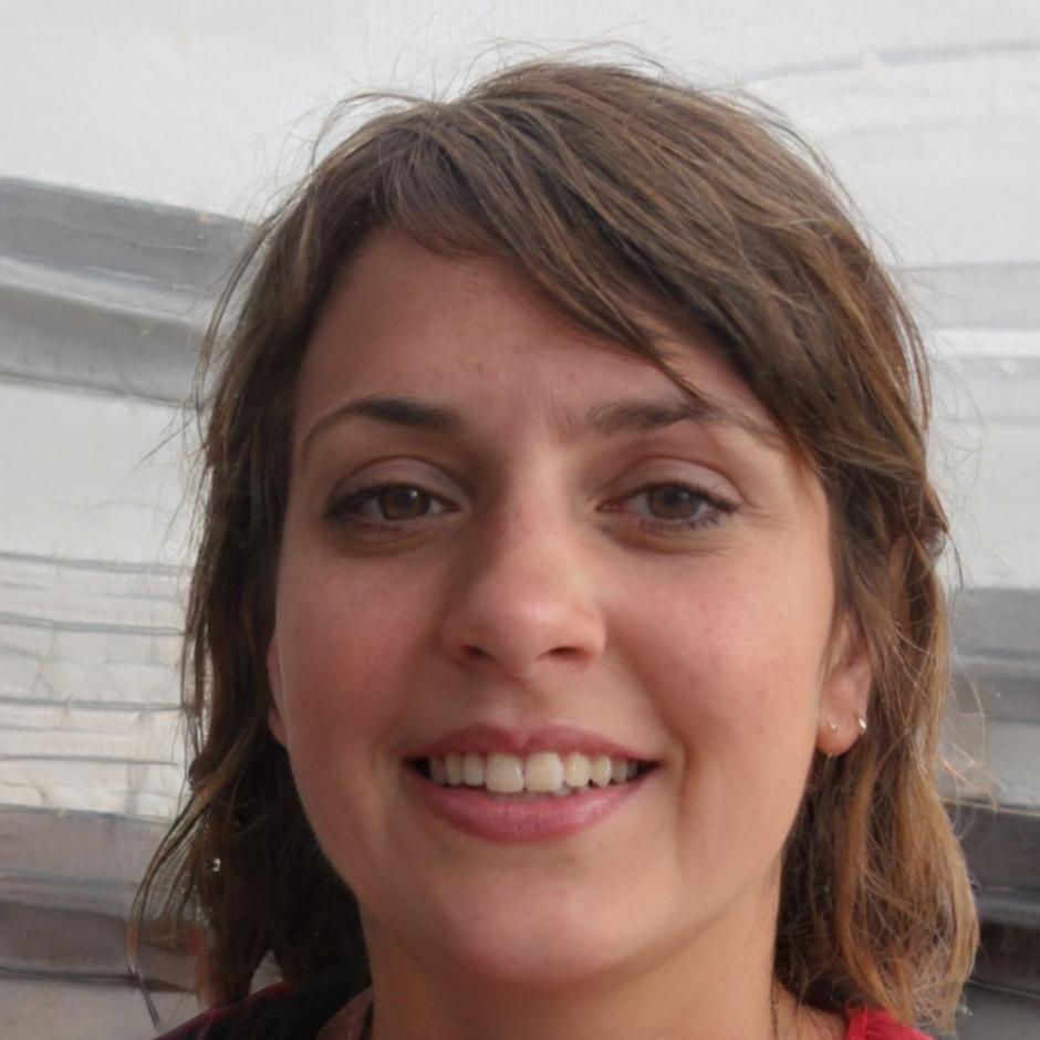 Dr. Rebecca Thompson, Investment Strategy Expert